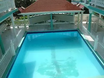 Diamond Villas And Suites Montego Bay 2*,  Giamaica